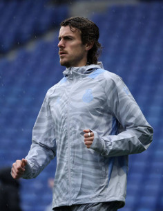 IMPERMEABLE D’ENTRENAMENT... 2