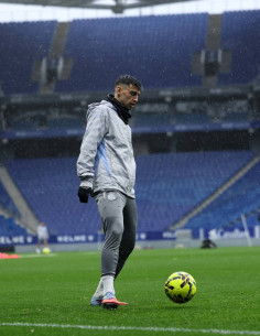 PANTALÓ LLARG D’ENTRENAMENT... 2