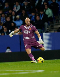 BURDEOS GOALKEEPER KIT 25/26 2